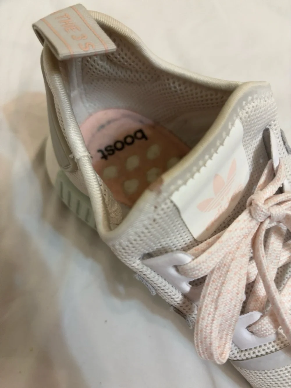 Adidas NMD_R1 “Grunge Pack” EG6869 Cloud White/Ice Mint/Icey Pink Women’s Size 9